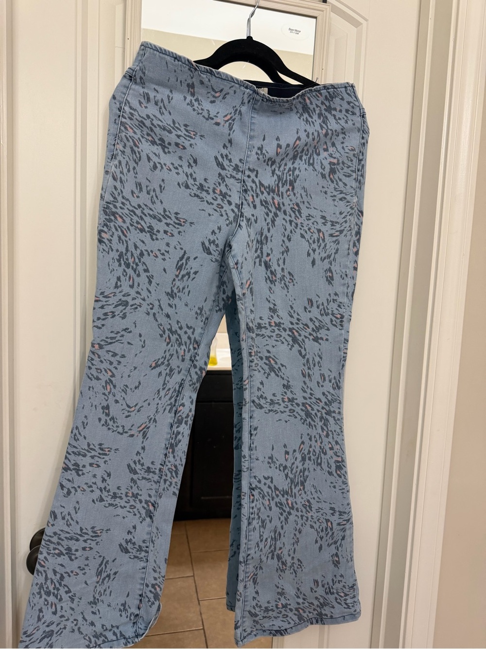 Jessica Simpson Light Blue Patterned Flare Jeans